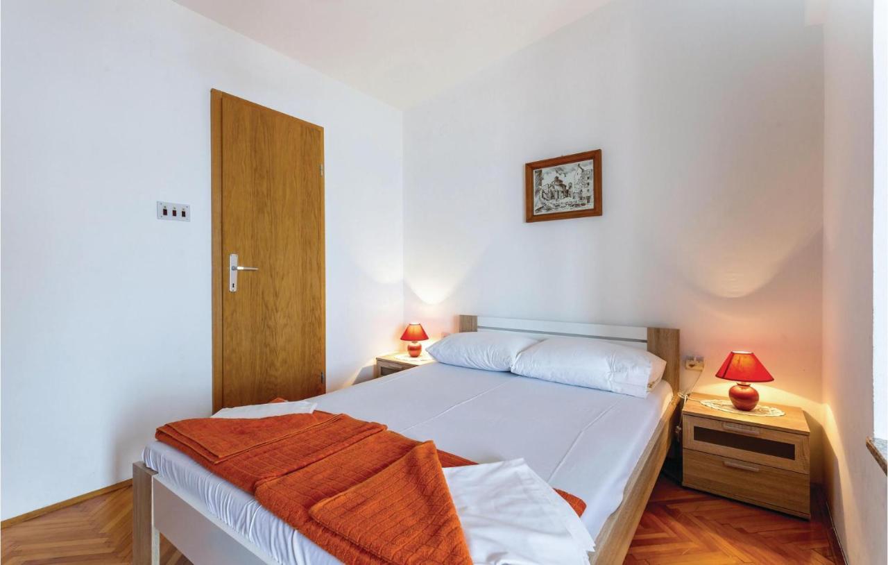 Cozy Apartment In Novi Vinodolski With Kitchen 外观 照片