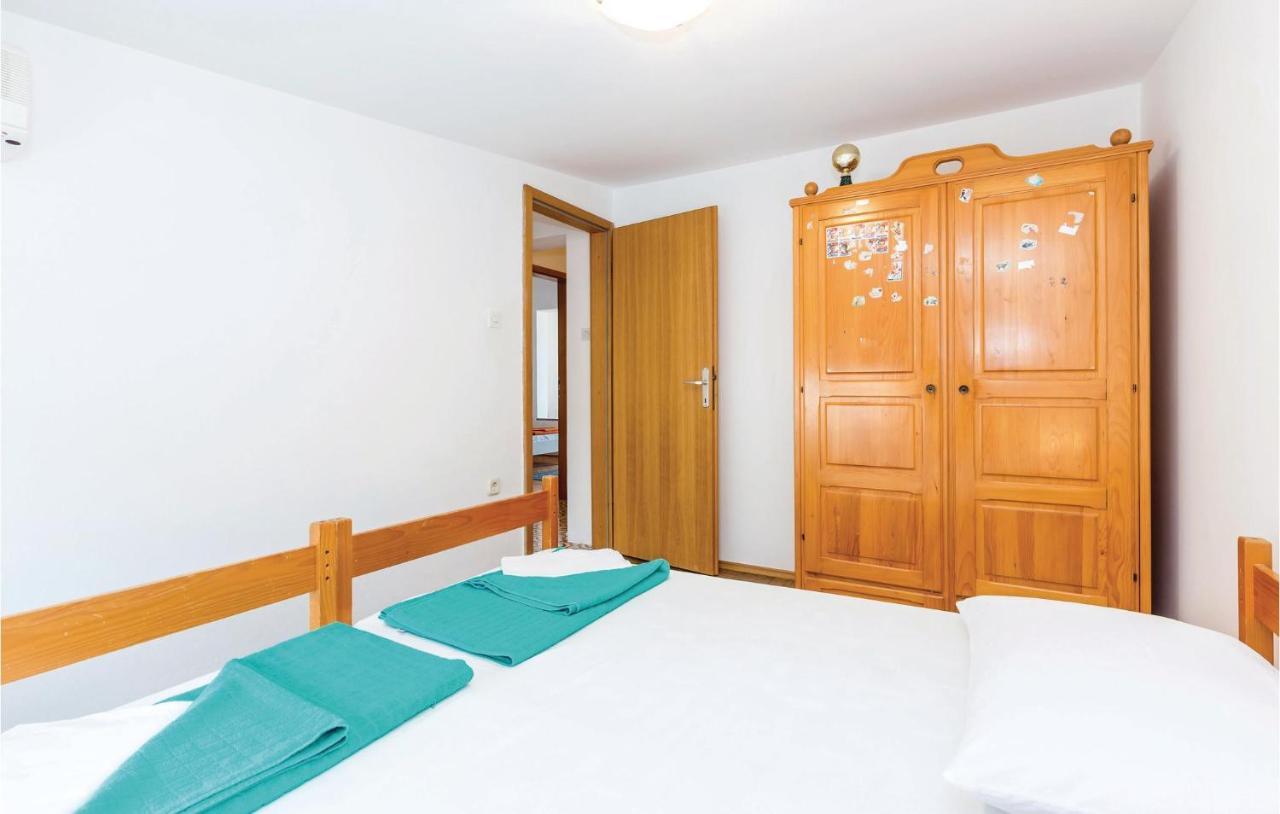 Cozy Apartment In Novi Vinodolski With Kitchen 外观 照片