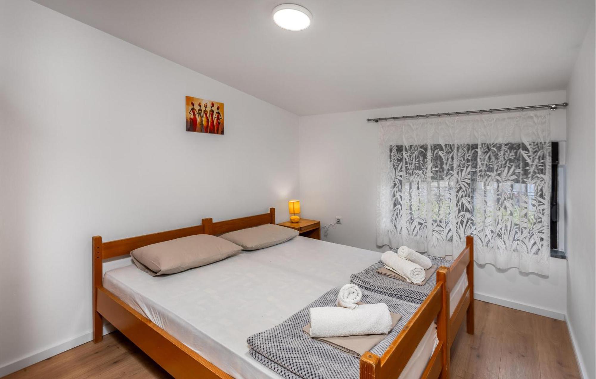 Cozy Apartment In Novi Vinodolski With Kitchen 外观 照片