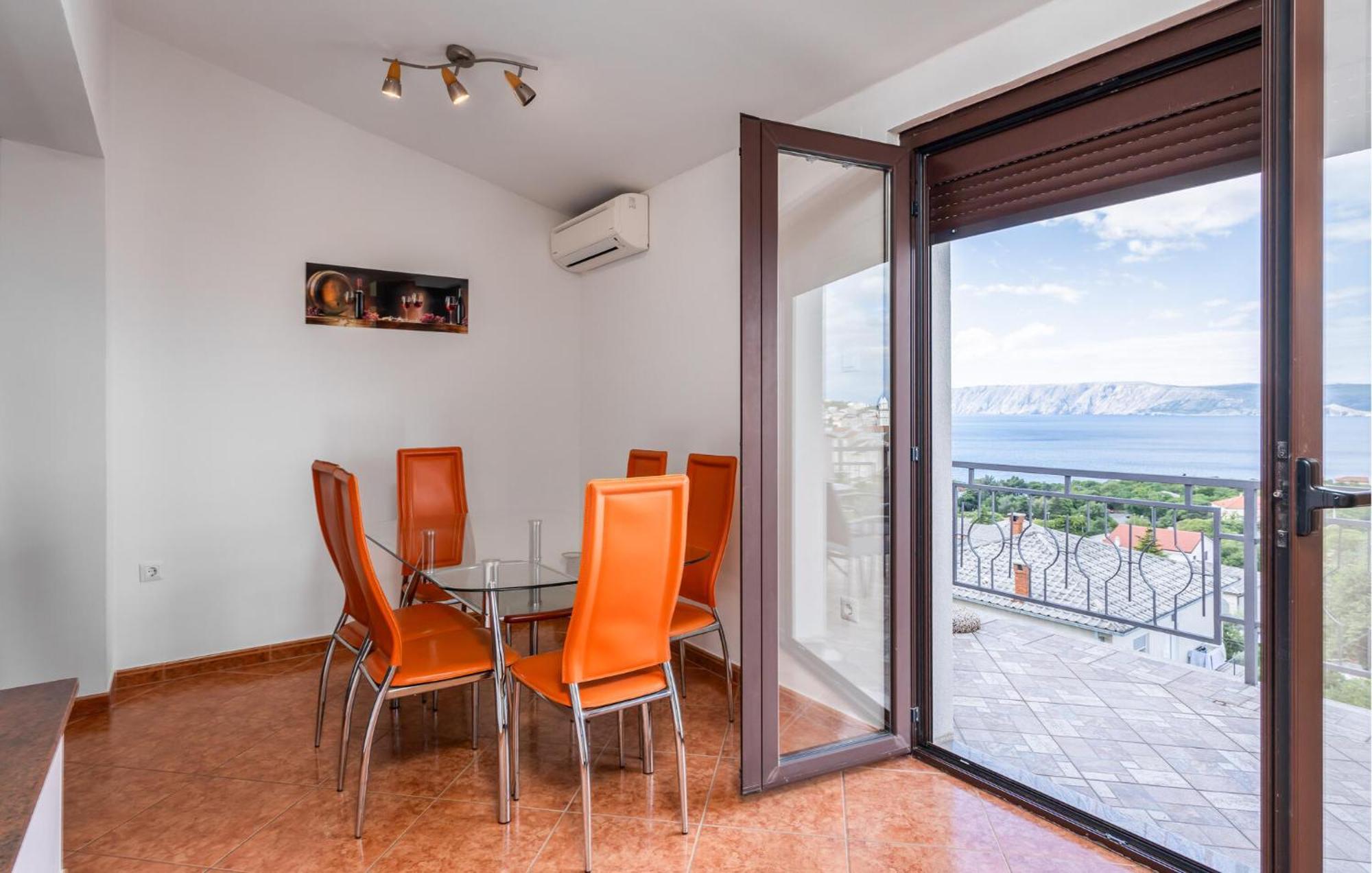 Cozy Apartment In Novi Vinodolski With Kitchen 外观 照片